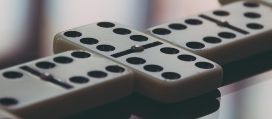 shallow-photo-of-domino-blocks-1393972.jpg